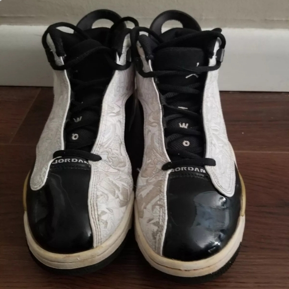 EUC Nike Air Jordan DUB Zero Black/White-Metallic Gold 311047-005 Size 7Y - Picture 10 of 12